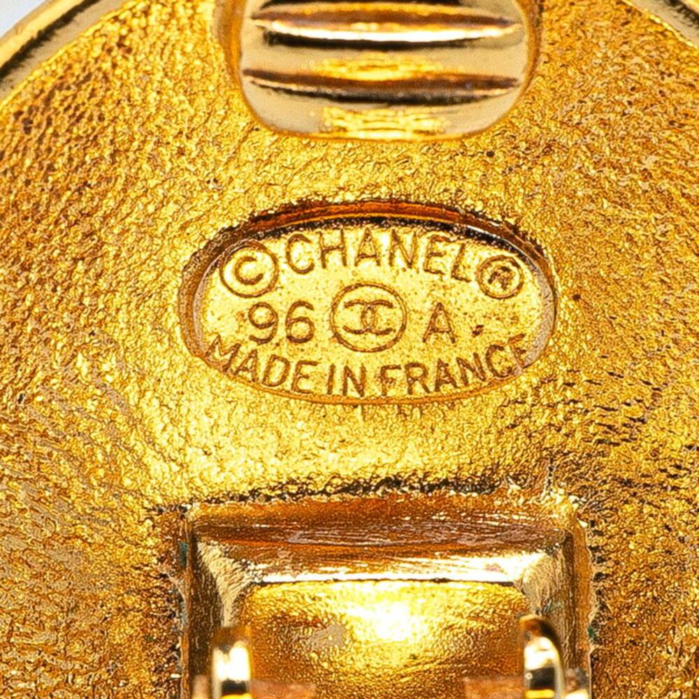 Chanel Cc Logo Round Clip-On Earrings #209122C61B - Picture 3 of 3
